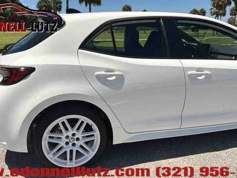 Used 2026 Toyota Corolla SE FWD image 30