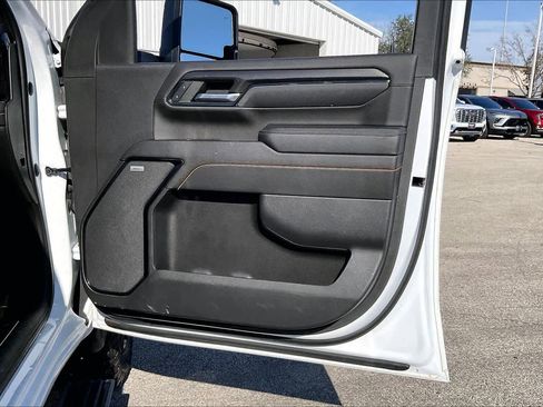 Certified 2024 GMC Sierra 2500 AT4 w/ AT4 Premium Plus Package image 23