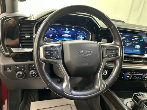 Certified 2023 Chevrolet Silverado 1500 LT Trail Boss w/ Convenience Package II AWD/4WD image 4