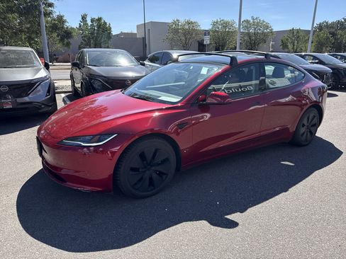 Used 2024 Tesla Model 3 Long Range AWD/4WD image 3