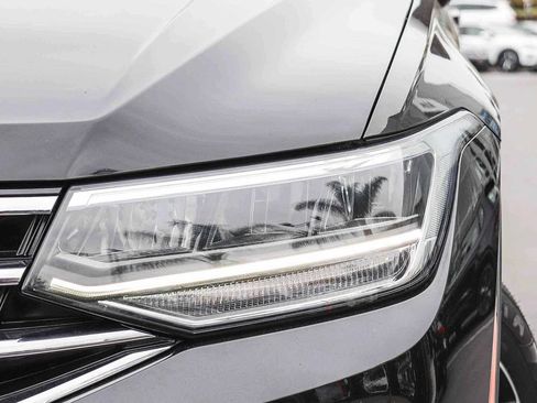 Used 2022 Volkswagen Tiguan S FWD image 2