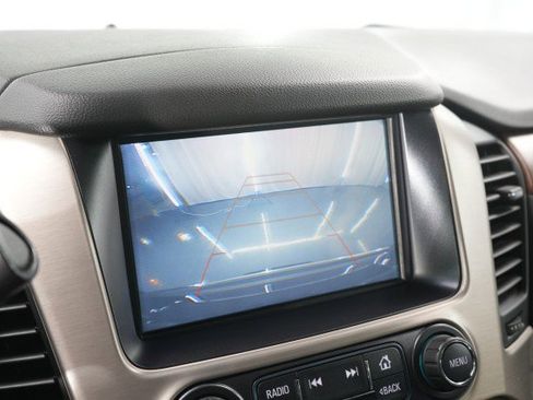 Used 2020 GMC Yukon Denali w/ Denali Premium Package image 50