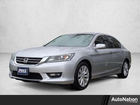 Used 2015 Honda Accord EX image 1