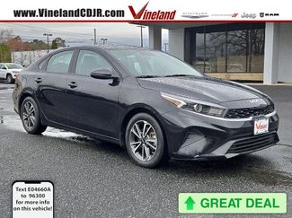 Used 2023 Kia Forte LXS w/ LXS Technology Package video 1