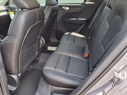 New 2026 Volvo XC40 B4 Plus w/ Protection Package Premier FWD image 8