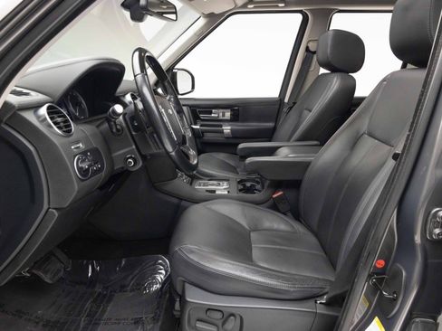 Used 2016 Land Rover LR4 HSE LUX AWD/4WD image 22