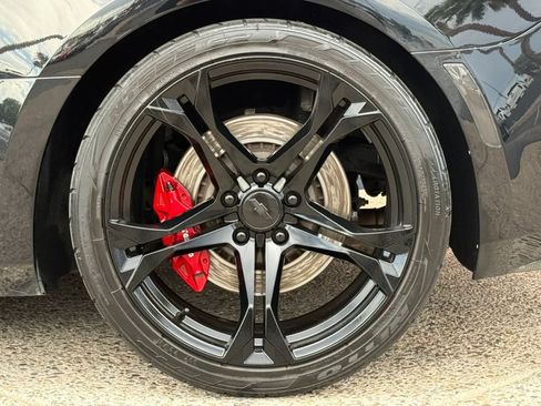Used 2016 Chevrolet Camaro SS RWD image 27