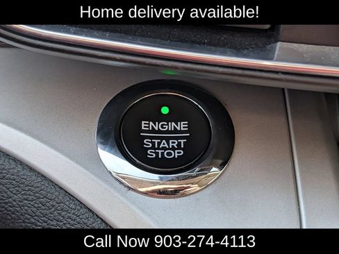 Used 2020 Ford Explorer XLT w/ Equipment Group 202A RWD image 21