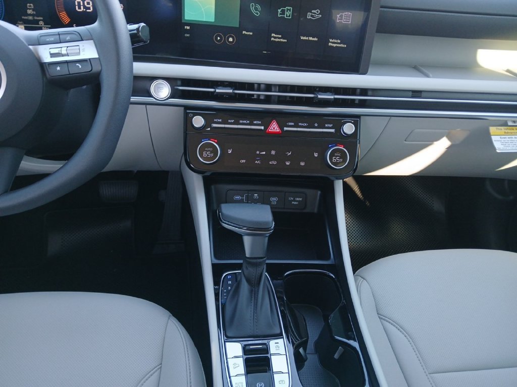 New 2026 Hyundai Tucson SEL Plus FWD image 12