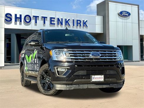 Used 2021 Ford Expedition Max XLT image 1