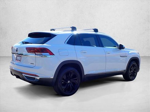 Used 2021 Volkswagen Atlas Cross Sport SEL Premium w/ Cross Sport MDO Package AWD/4WD image 4