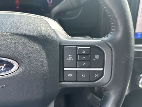 Used 2024 Ford F350 Lariat w/ Chrome Package image 45