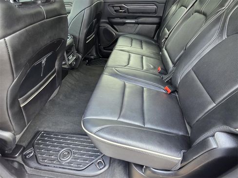 Used 2022 RAM 1500 Limited w/ Body Color Bumper Group image 9