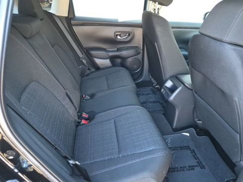 Certified 2024 Honda HR-V LX image 38