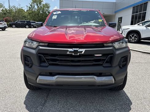 Used 2026 Chevrolet Colorado Trail Boss AWD/4WD image 8