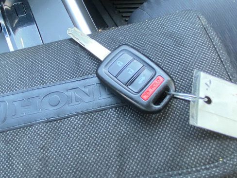 Used 2014 Honda Accord Sport image 18