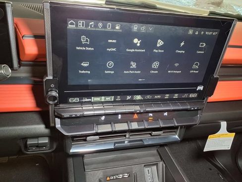 New 2026 GMC Hummer EV 3X w/ Carbon Fiber Edition Package AWD/4WD image 18