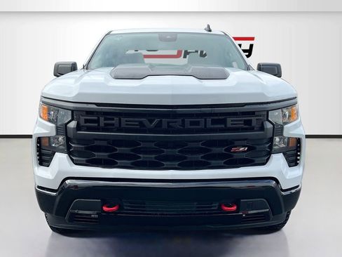 Used 2024 Chevrolet Silverado 1500 Custom Trail Boss w/ LPO, Dark Essentials Package AWD/4WD image 2
