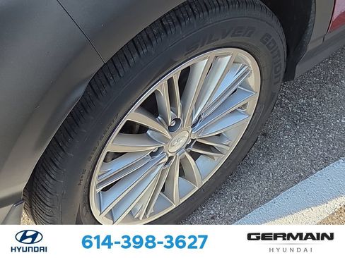 Used 2020 Hyundai Kona SEL AWD/4WD image 12