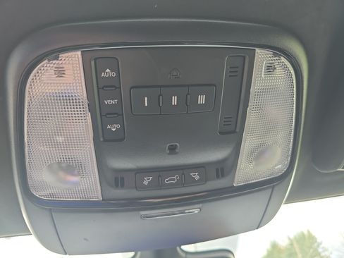 Used 2024 Dodge Durango Citadel AWD/4WD image 33