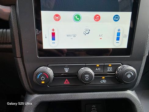 New 2025 Ford Ranger XL image 19