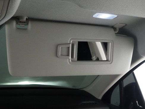 Used 2023 Volkswagen Tiguan SE FWD image 66