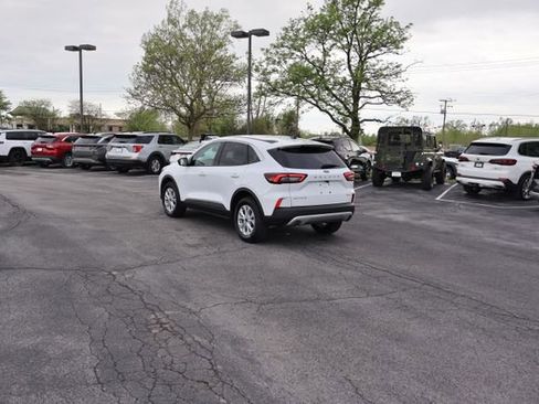 Used 2024 Ford Escape Active AWD/4WD image 5
