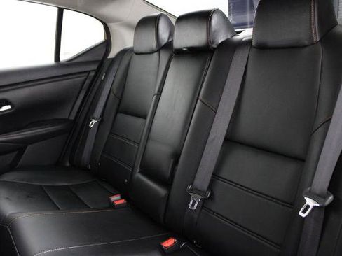 Certified 2021 Nissan Sentra SR w/ SR Premium Package image 19