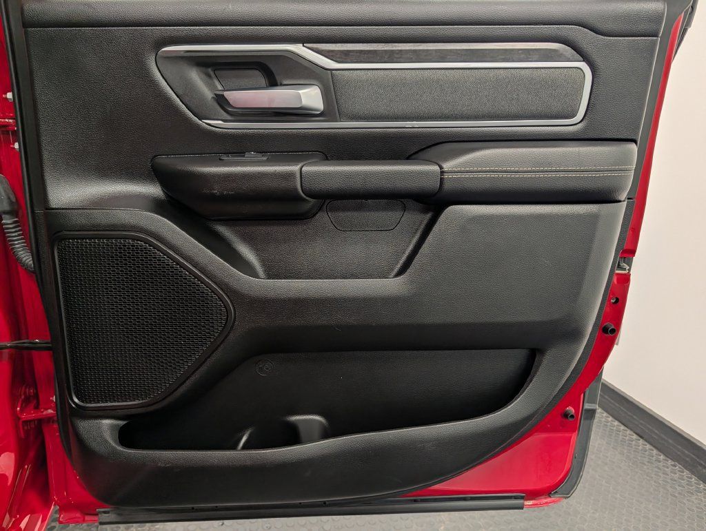 Used 2022 RAM 1500 Big Horn AWD/4WD image 30