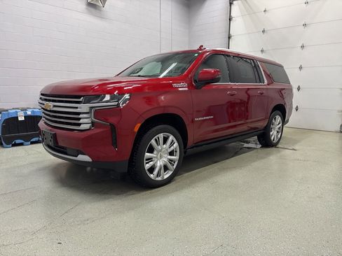 Used 2021 Chevrolet Suburban High Country image 6