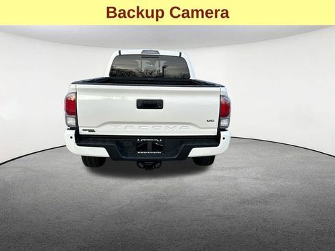 Certified 2023 Toyota Tacoma TRD Off-Road image 12