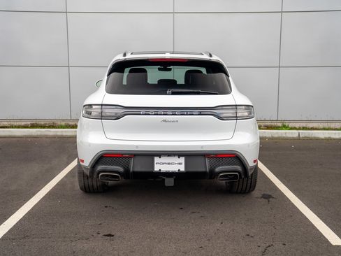 New 2026 Porsche Macan image 7