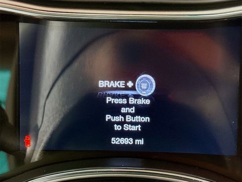 Used 2019 Jeep Grand Cherokee Altitude image 6