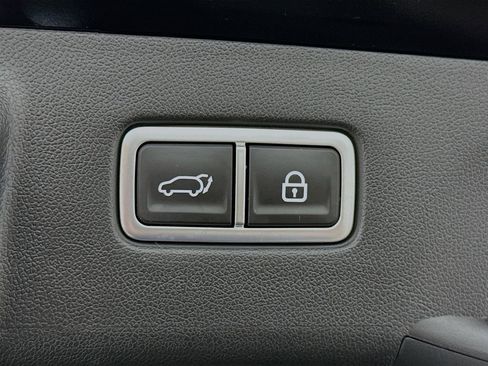 Used 2023 Kia Sorento SX Prestige w/ Panoramic Sunroof Package AWD/4WD image 32