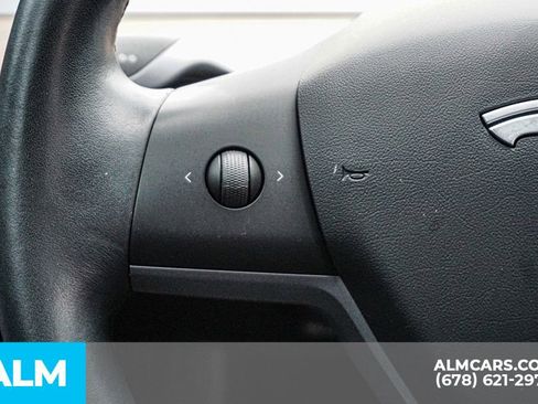 Used 2019 Tesla Model 3 Standard Range Plus image 29