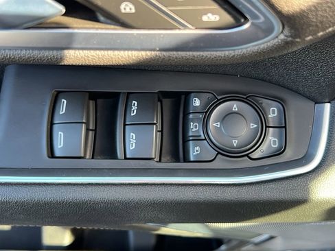 Used 2024 Chevrolet Silverado 2500 High Country w/ High Country Premium Package image 14