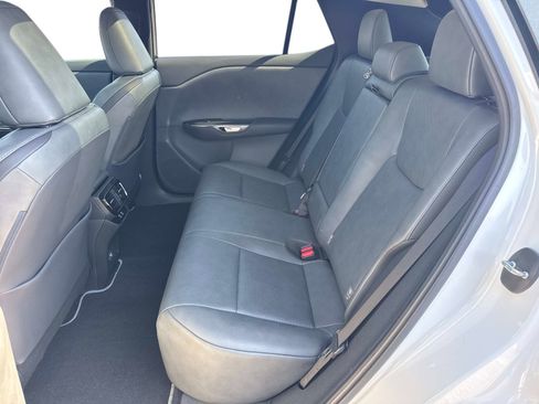 Used 2024 Lexus RZ 300e Premium w/ Accessory Package (Z1) image 14