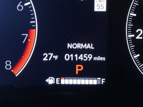 Certified 2025 Honda HR-V LX image 13