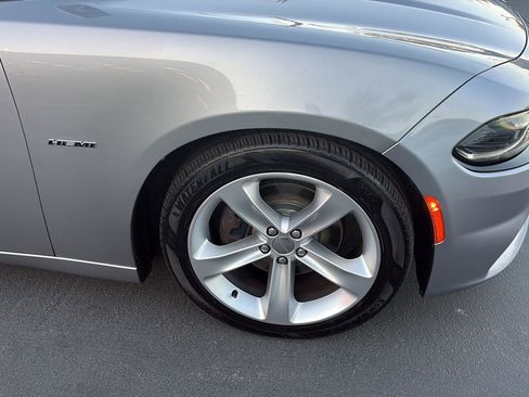Used 2016 Dodge Charger R/T image 18
