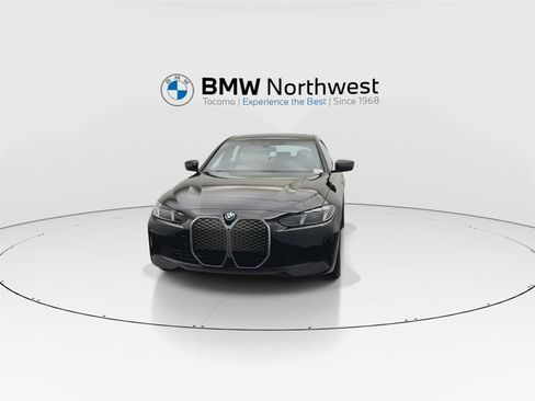 Used 2025 BMW i4 xDrive40i w/ Parking Assistance Package image 8