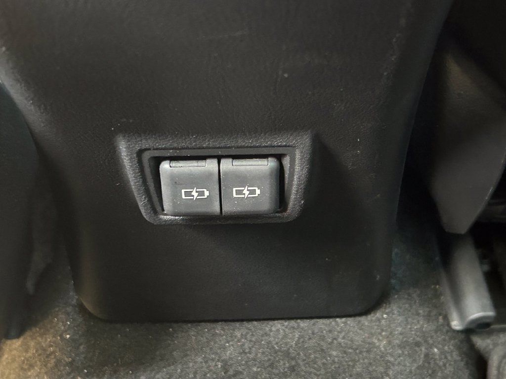 Used 2021 Lexus UX 200 w/ Premium Package FWD image 21