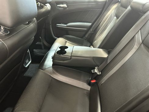 Used 2023 Dodge Charger SXT w/ Plus Group RWD image 5