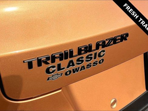 Used 2024 Chevrolet TrailBlazer RS w/ Driver Confidence Package image 23