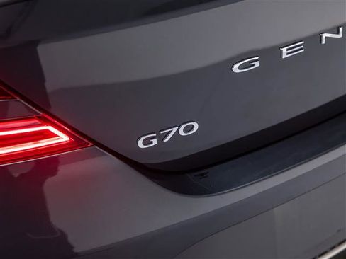 Used 2023 Genesis G70 2.0T RWD image 15