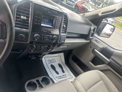 Used 2015 Ford F150 XLT image 22