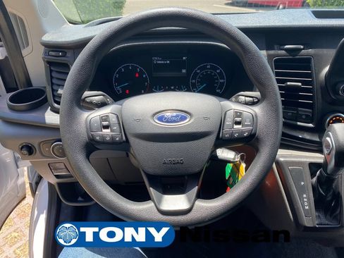Used 2025 Ford Transit 250 Low Roof w/ Exterior Upgrade Package RWD image 30