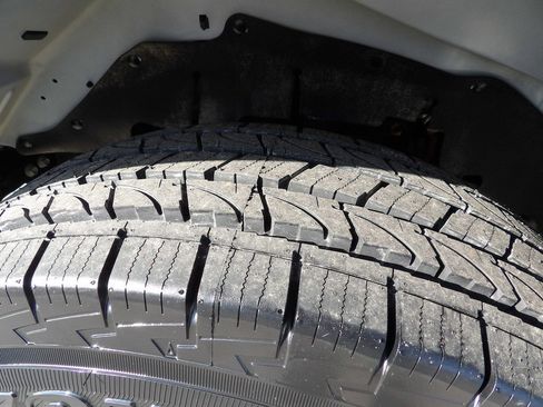 Used 2024 Chevrolet Express 3500 LS image 55