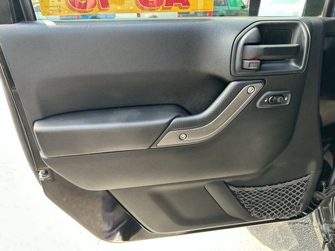 Used 2017 Jeep Wrangler Unlimited Sport w/ Quick Order Package 24S image 11