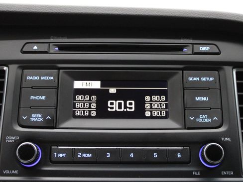 Used 2017 Hyundai Sonata SE FWD image 18