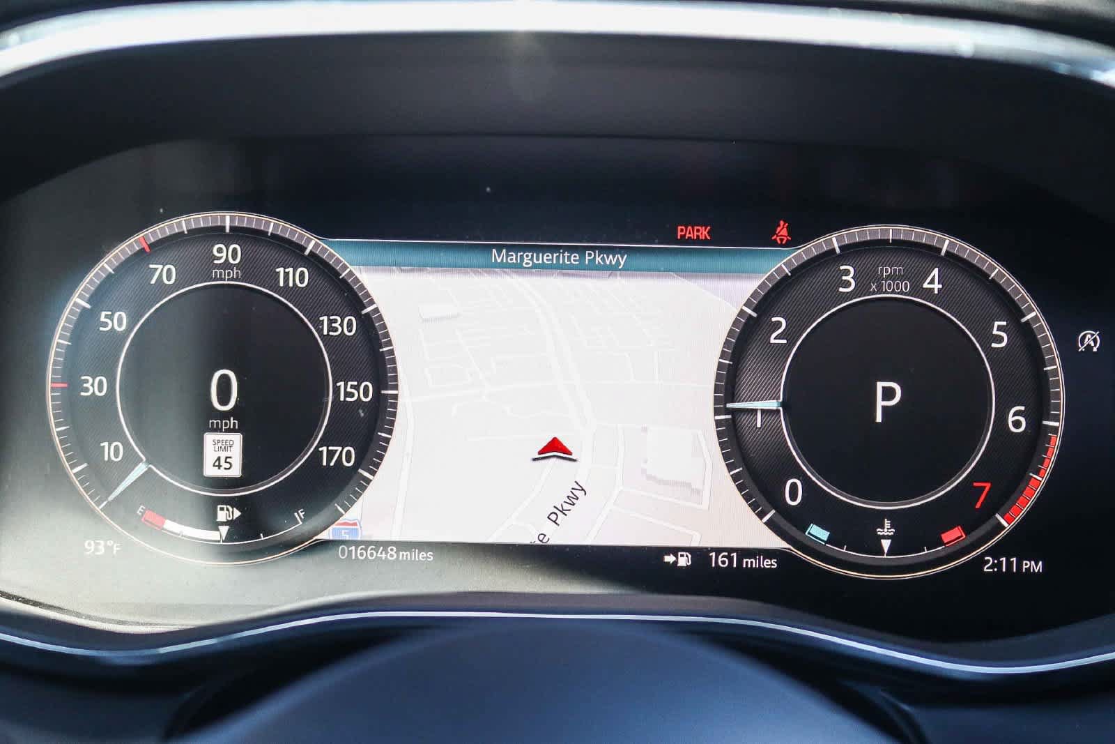 Used 2024 Jaguar XF R-Dynamic SE RWD image 24